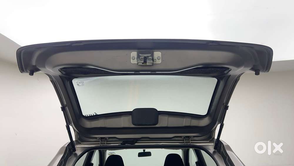Datsun Redigo T Option, 2017, Petrol