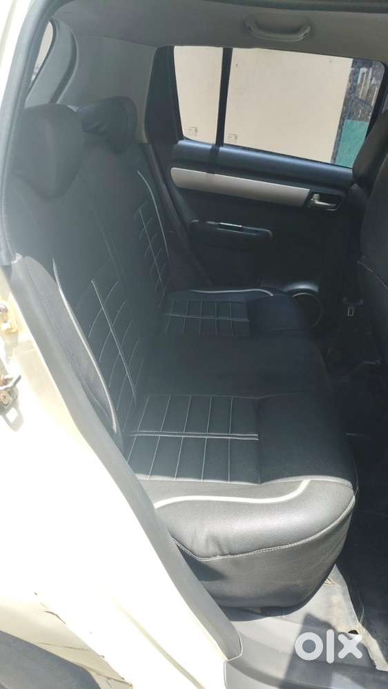 Maruti Swift Petrol 2011