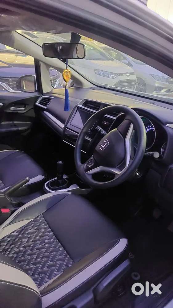 Honda Wr-v 2019 Petrol (top Model) Only 14000 Km Driven