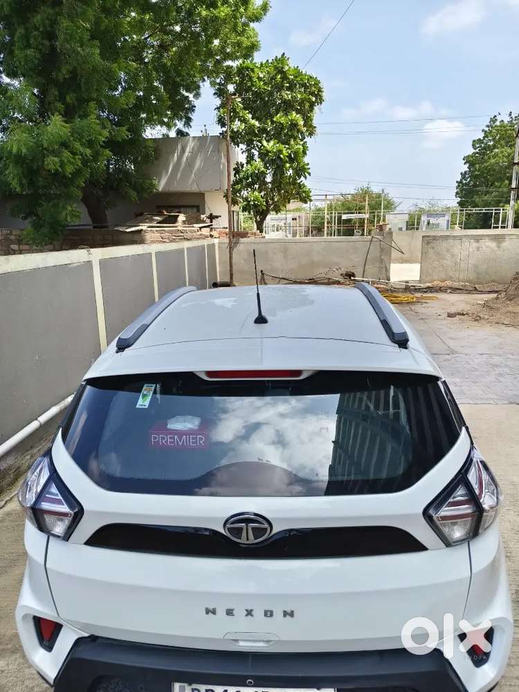 Tata Nexon 1.2 Revotron 2023