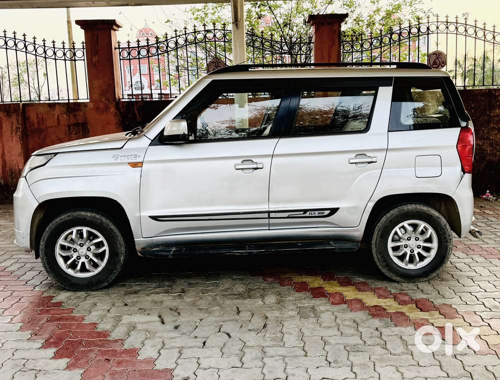 Mahindra Tuv 300 Mhawk100 T8, 2017, Diesel