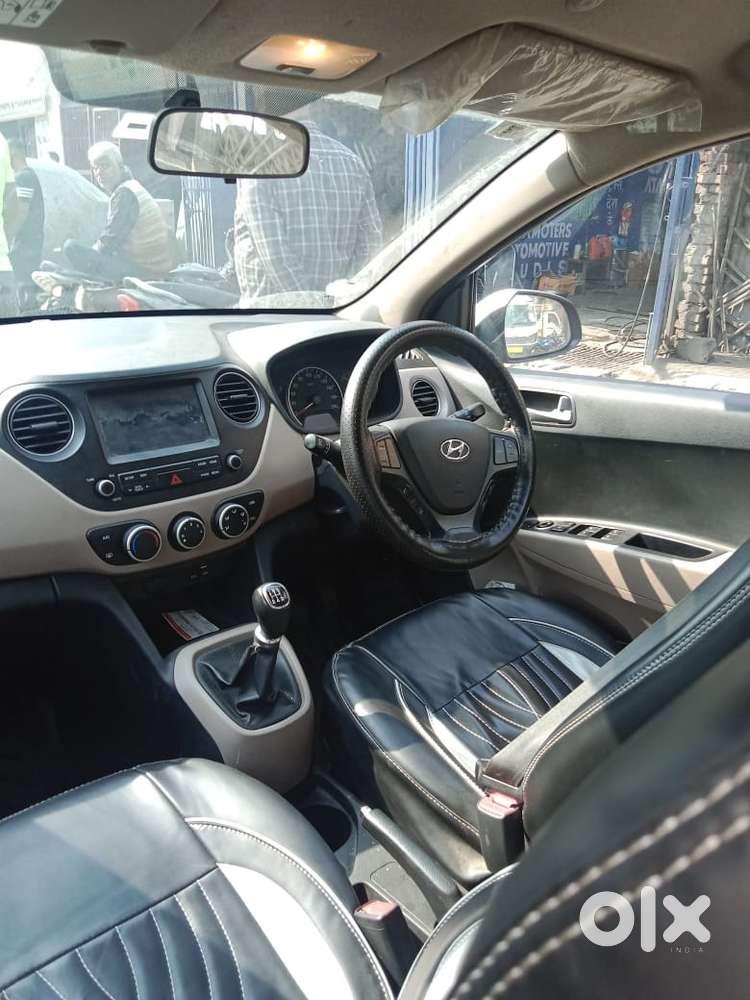 Hyundai Grand I10 Sportz 2018 Car