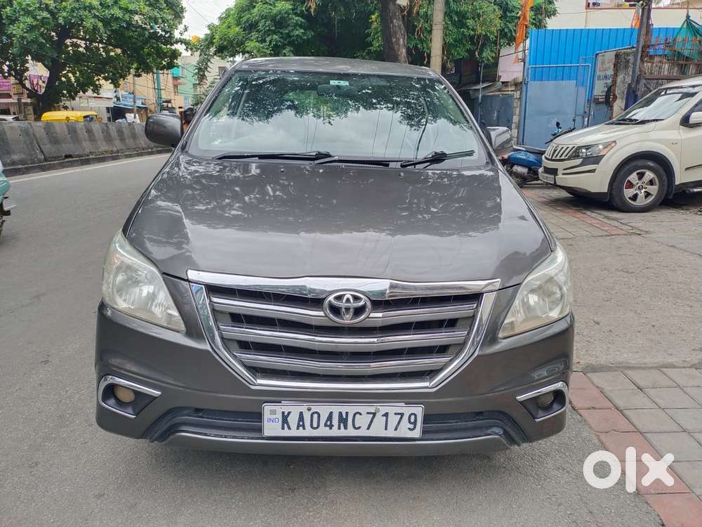 Toyota Innova 2.5 Vx (diesel) 8 Seater, 2012, Diesel