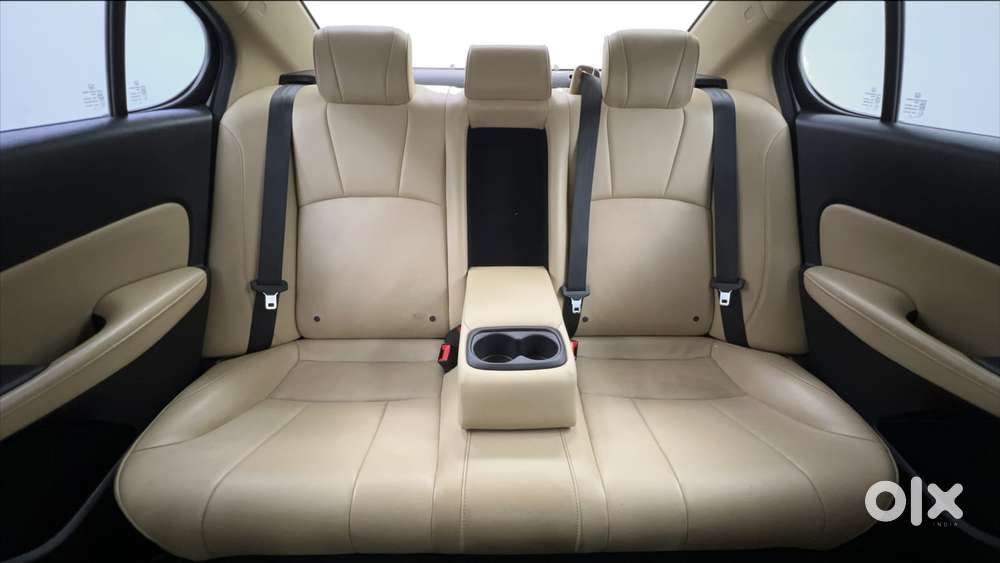 Honda City 1.5 Zx I-vtec Mt, 2023, Petrol