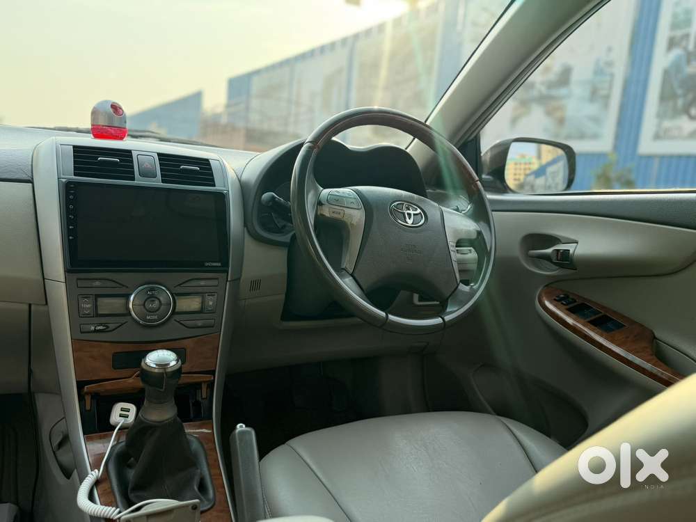 Toyota Corolla Altis 1.8 Vl, 2010, Petrol