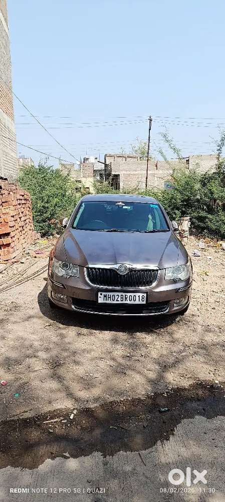 Skoda Superb 2011