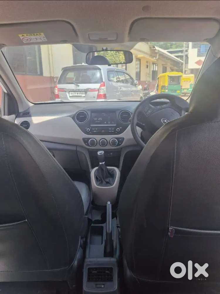 Hyundai Grand I10 2019 Sportz Dual Tone