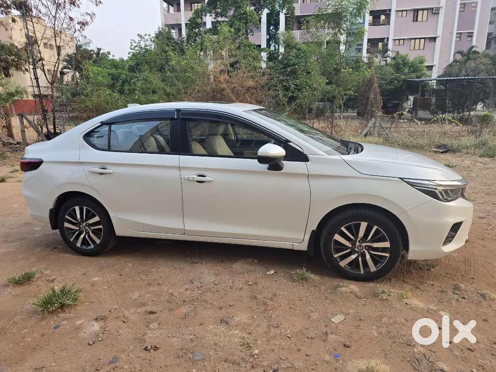 Honda City Vx Petrol 2022 (8airbags)