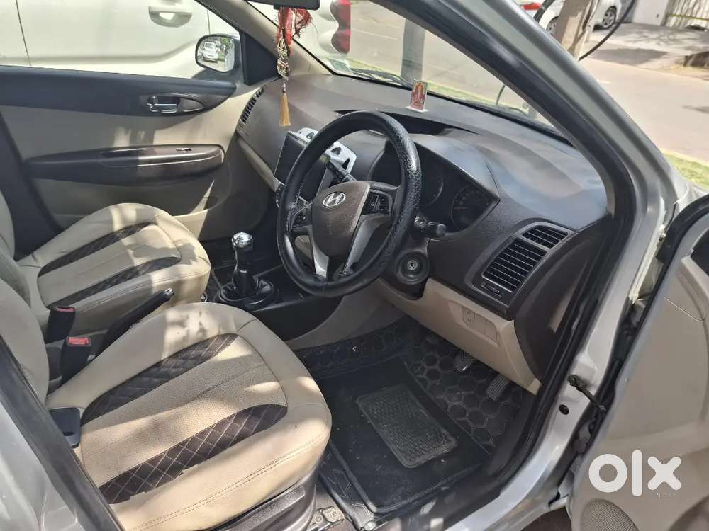 Hyundai I20 Magna 2009 Car