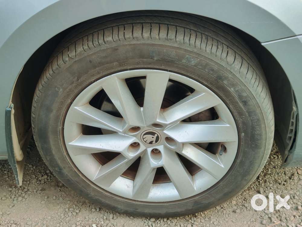 Skoda Superb L&k 2.0 Tdi At, 2017