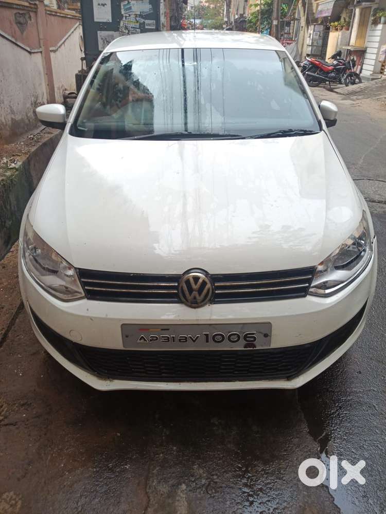 Volkswagen Polo(urgent Sale!!)