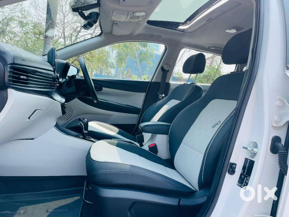 Hyundai I20 Asta (o) 1.2 Ivt, 2024, Petrol