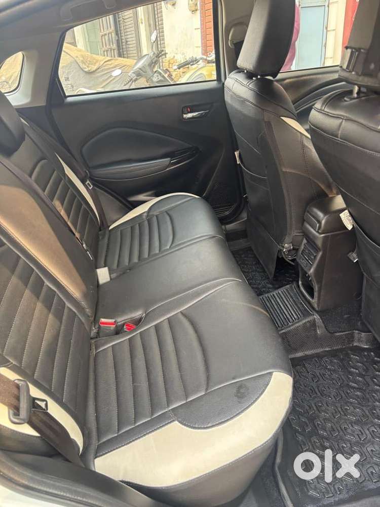 Maruti Suzuki Baleno Zeta Cng 2025 Petrol Well Maintained