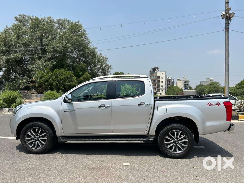 Isuzu V-cross Z Prestige 4x4 At, 2025, Diesel