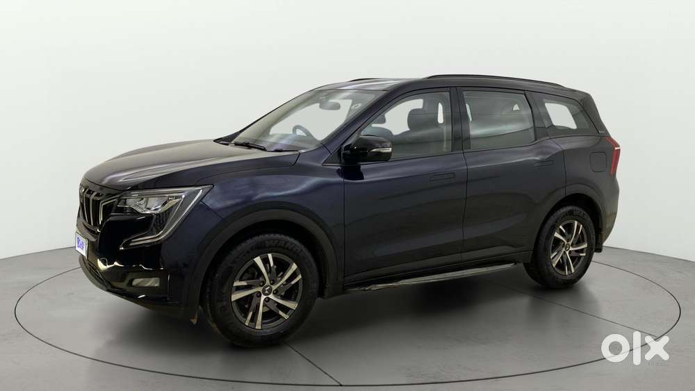 Mahindra Xuv700 2.0 Ax 5 Petrol At Str, 2023, Petrol