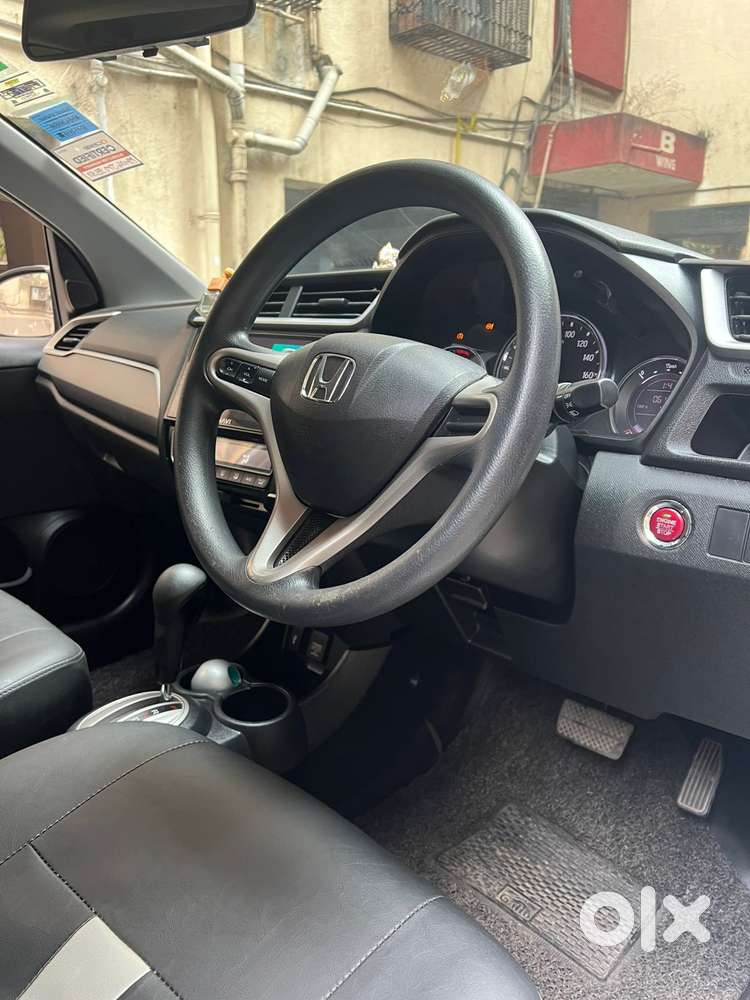 Honda Br-v Style Edition V Cvt, 2018, Petrol