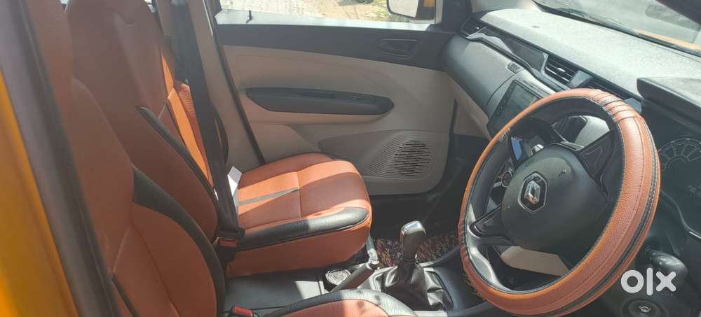 Renault Triber Rxt, 2021, Petrol