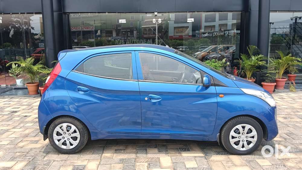 Hyundai Eon Sportz, 2017, Petrol