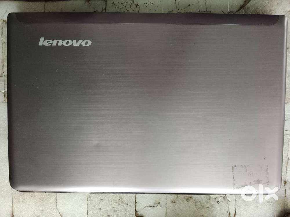 Lenovo laptop i7 2nd gen @8500/-