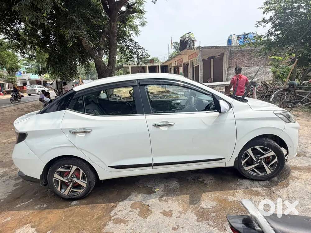 Hyundai Aura 2020 Petrol