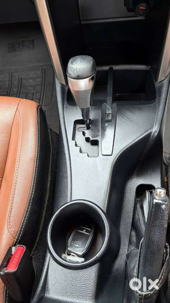 Toyota Innova Crysta 2.8 Z, 2016, Diesel