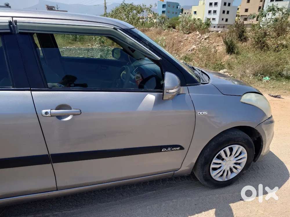 Maruti Suzuki Dzire 2017 Diesel 95000 Km Driven