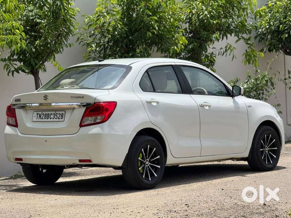 Maruti Suzuki Dzire Vdi Amt, 2017, Diesel