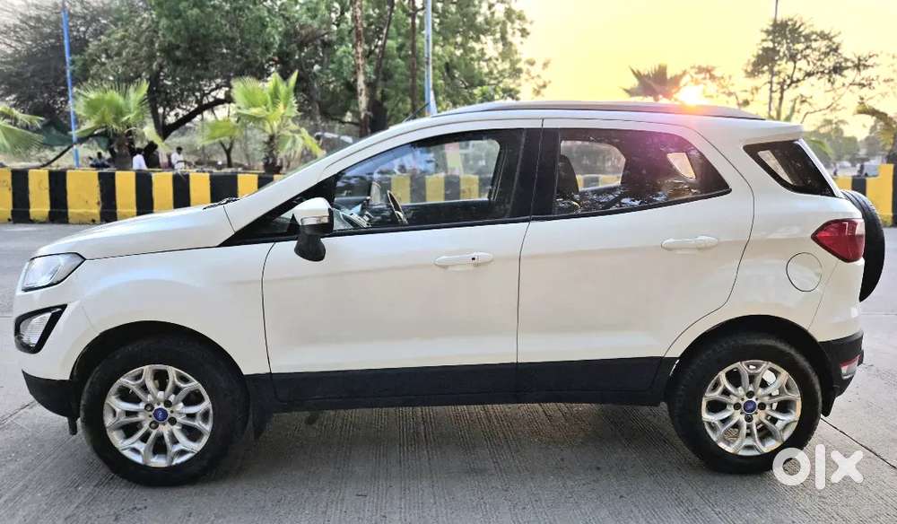 Ecosport 2016 Sep Titanium Plus Push Button Start Diesel New Conditon