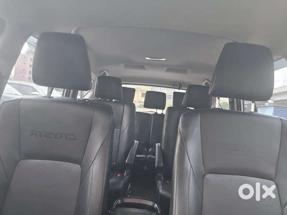 Toyota Innova Crysta 2022 Diesel Well Maintained