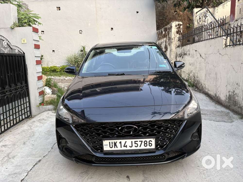Hyundai Verna 1.5 S Plus Petrol Mt, 2022, Petrol