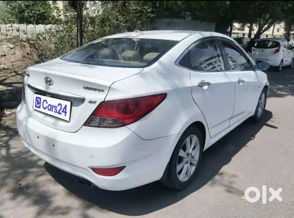 Hyundai Verna Sx O 2012