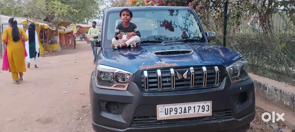 Mahindra Scorpio 2015