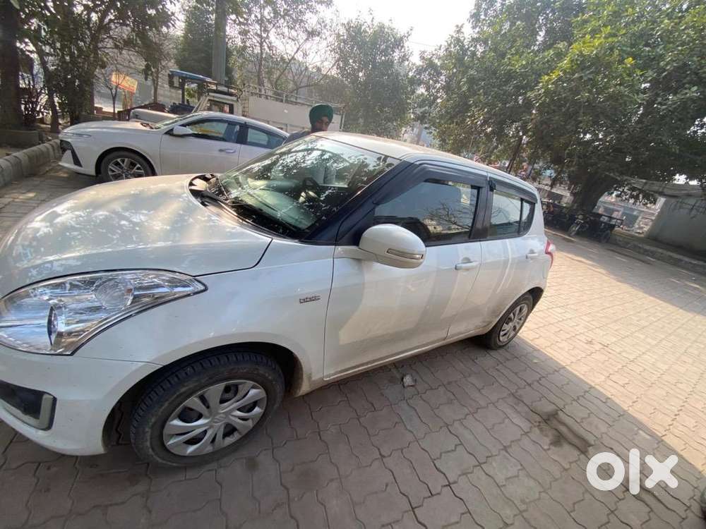 Maruti Suzuki Swift 2017 Diesel 130000 Km Driven