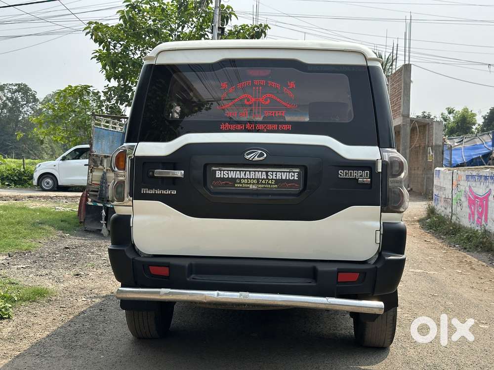Mahindra Scorpio S4 Plus 9s, 2015, Diesel