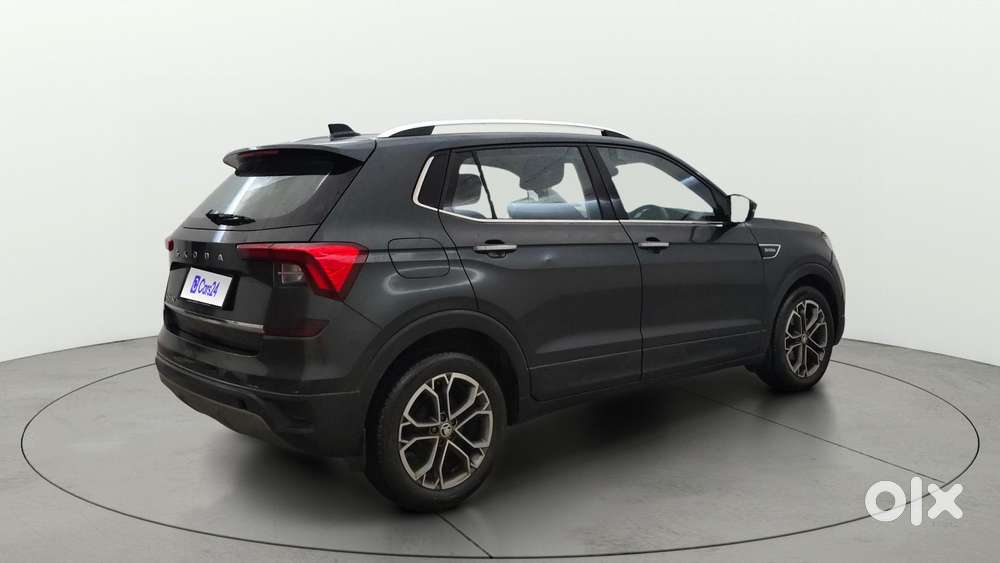 Skoda Kushaq 1.0 Tsi Style At, 2023, Petrol