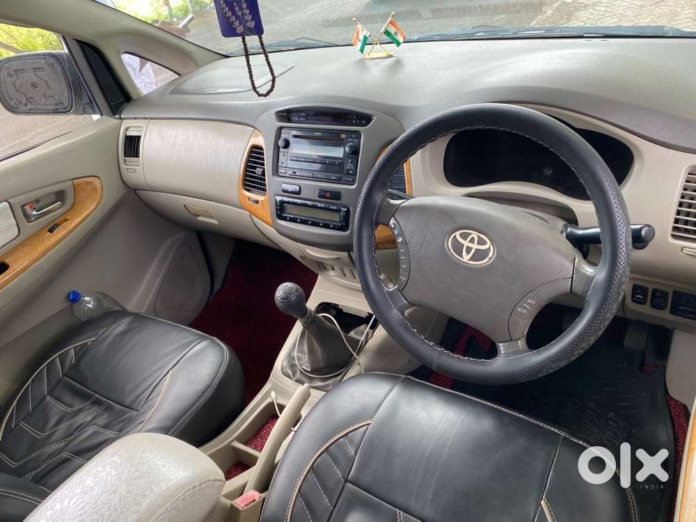 Toyota Innova Diesel 2011