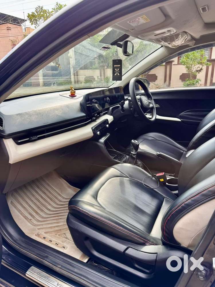 Hyundai Verna Sx 1.5 Petrol Ivt, 2024, Petrol