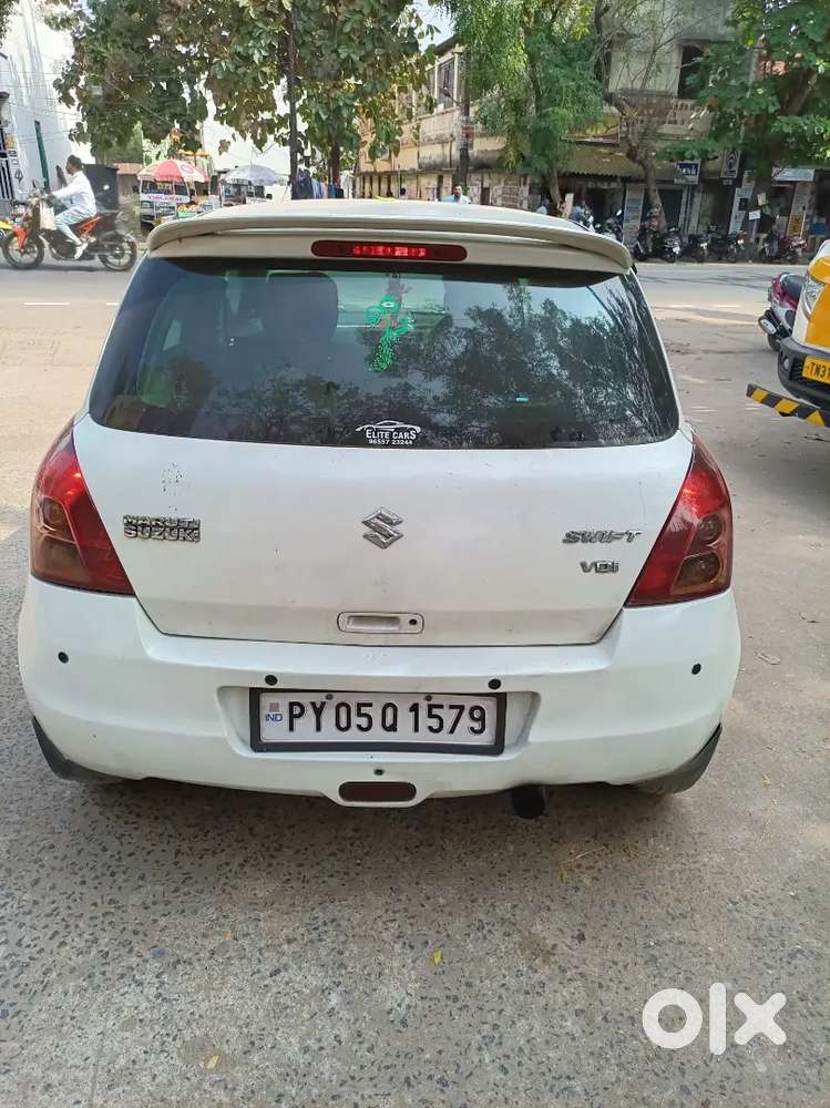Maruti Suzuki Swift 2011