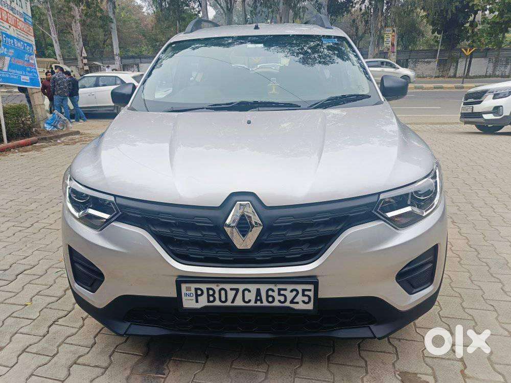 Renault Triber Rxl, 2022, Petrol