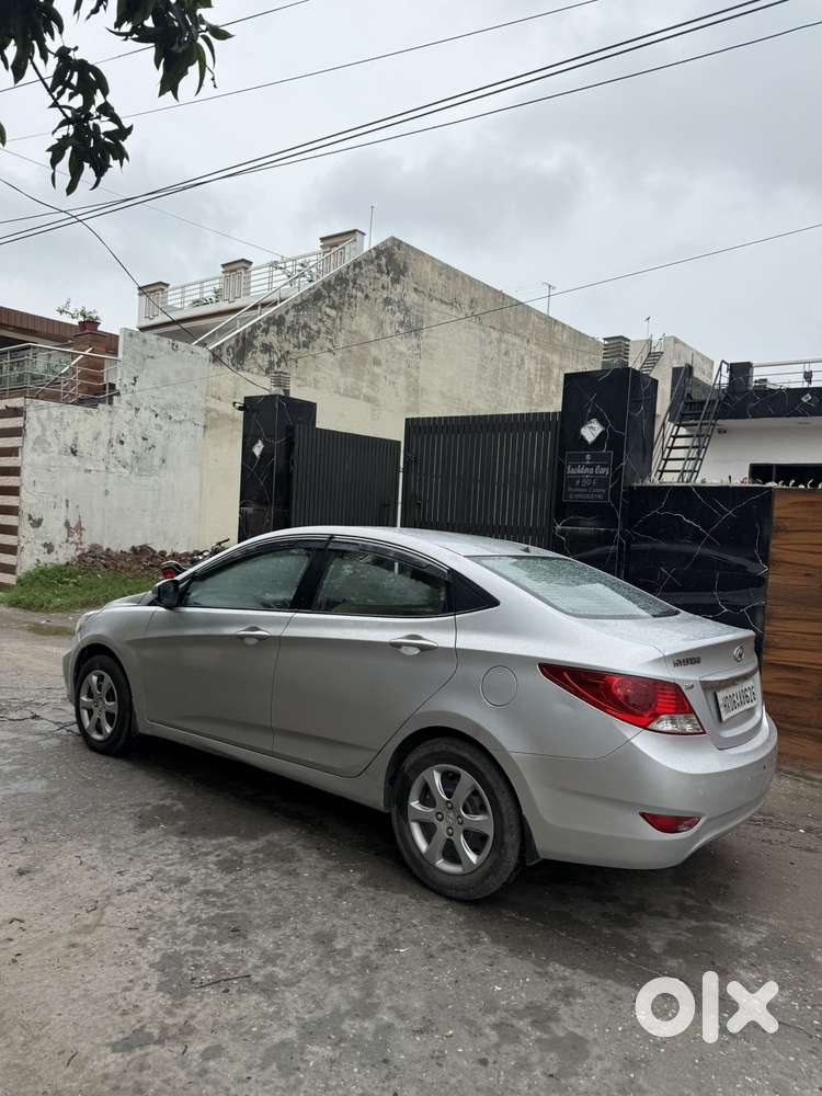 Hyundai Verna Vtvt 1.6 Ex, 2013, Petrol