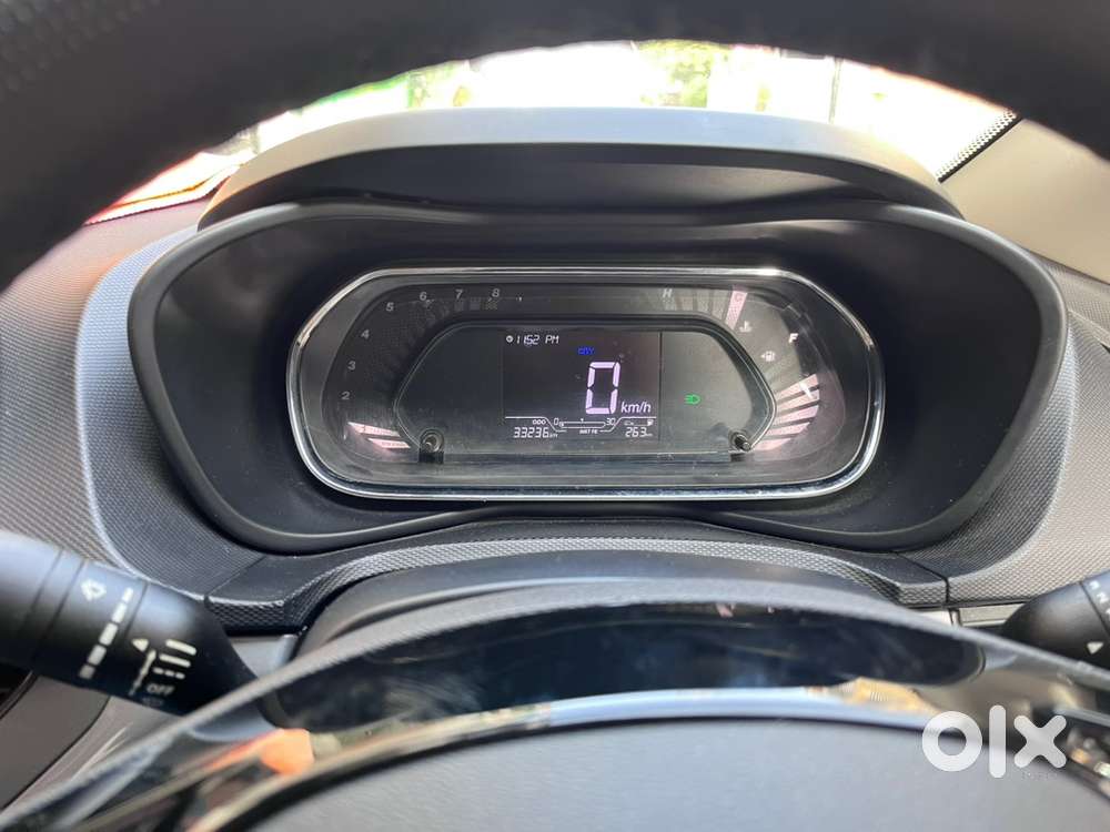 Tata Nexon Xm Petrol 2020