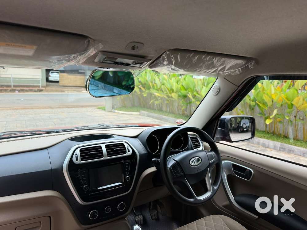 Mahindra Tuv 300 T10, 2018, Diesel