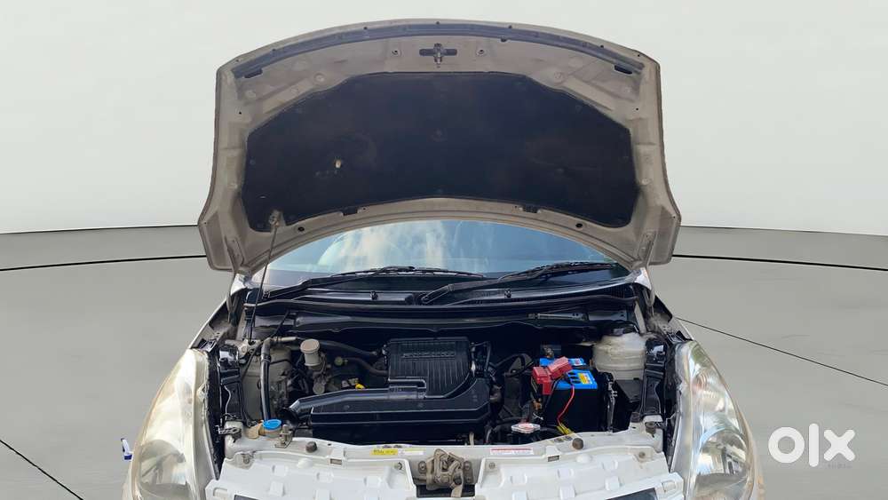 Maruti Suzuki Swift Vxi, 2016, Petrol