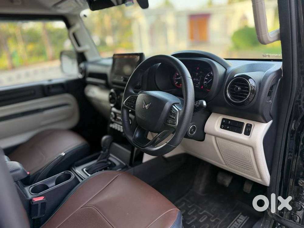Mahindra Thar Roxx Mx3 Rwd At, 2025, Petrol