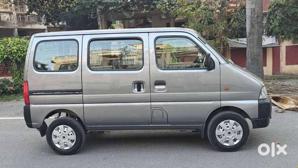 Maruti Suzuki Eeco 1.2 7 Str Std(o), 2023, Petrol