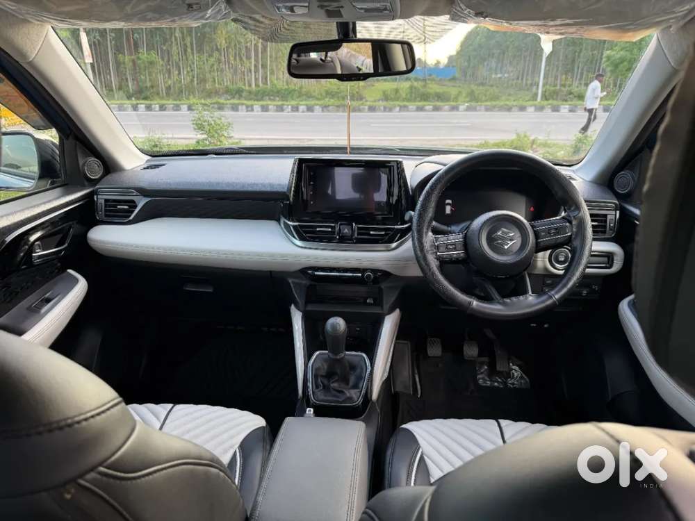 Maruti Suzuki Victoris, 2025, Petrol