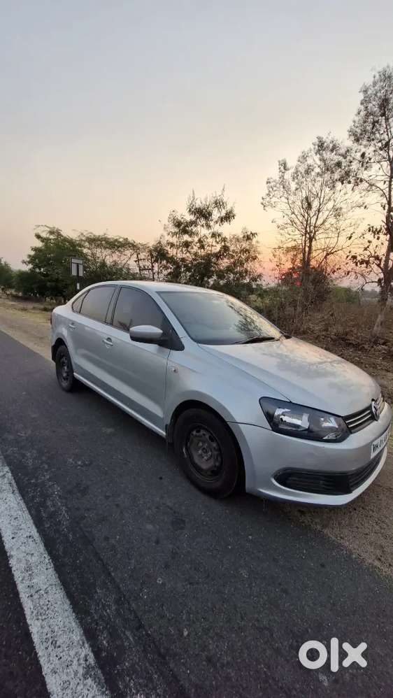 2011 Volkswagen Vento 1.6 Trendline Petrol – 39,000 Km, Silver