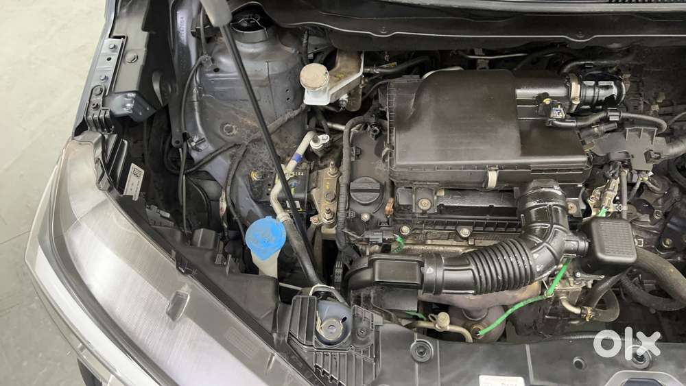 Maruti Suzuki Xl6 1.5 Alpha Plus Mt, 2022, Petrol