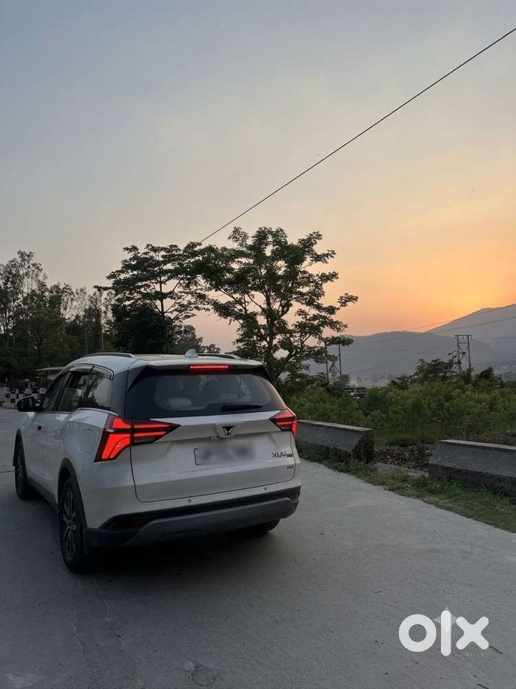 Mahindra Xuv700 Ax7 Luxury Diesel Manual | Top Variant | 48,000 Km