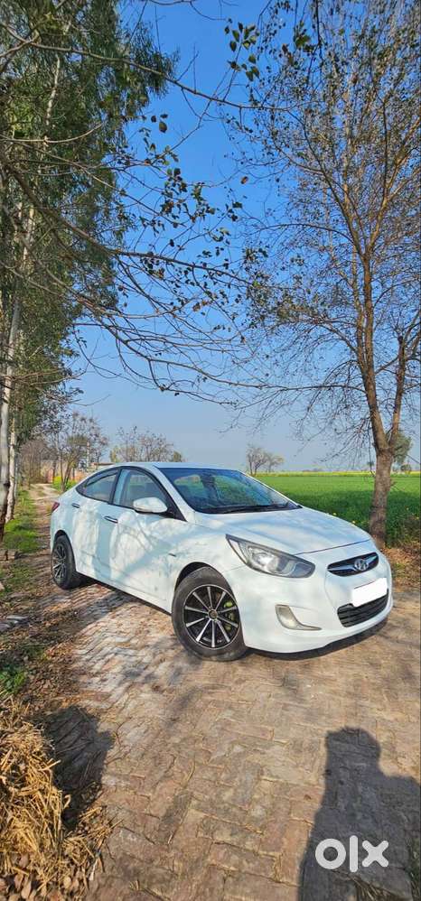 Hyundai Verna Crdi 1.6